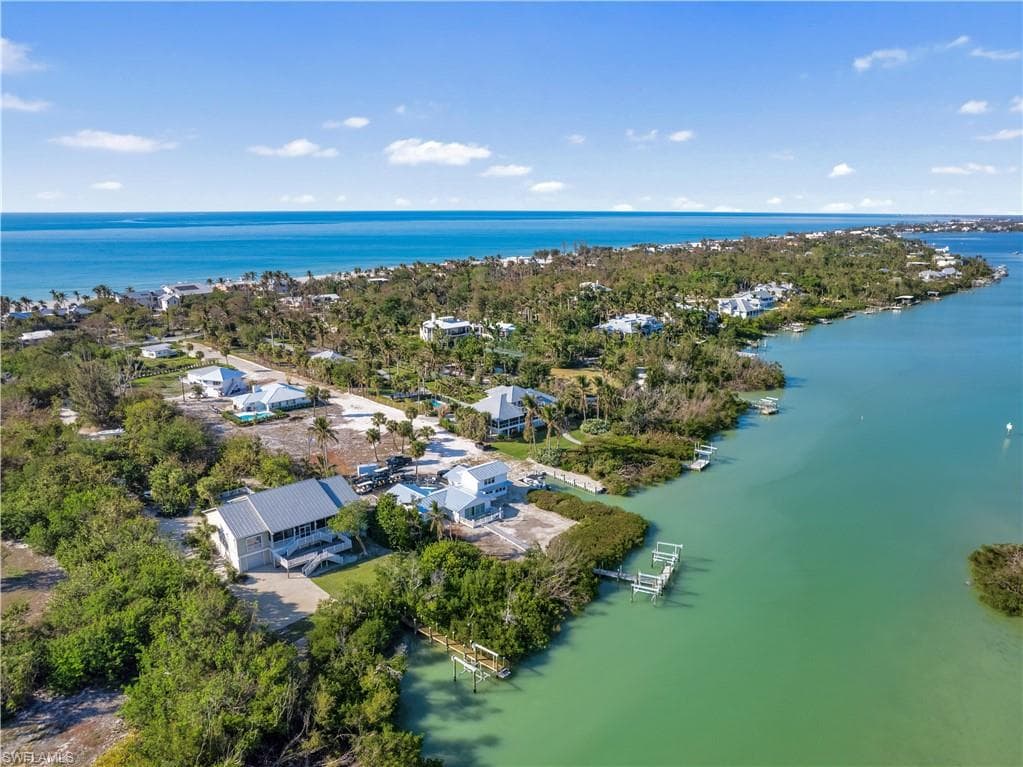 16543 Captiva DR-45