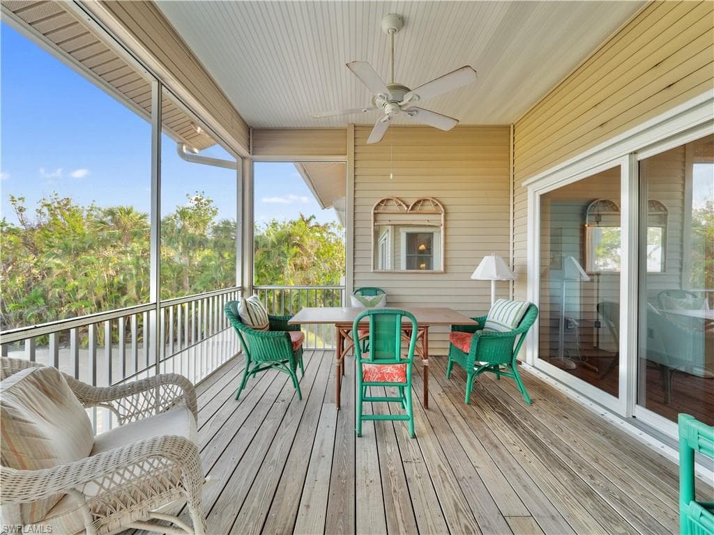 16543 Captiva DR-29