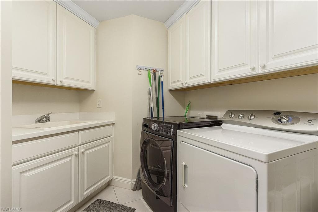 6021 Silver King BLVD 705-37