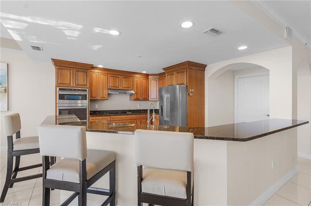 6021 Silver King BLVD 705-15