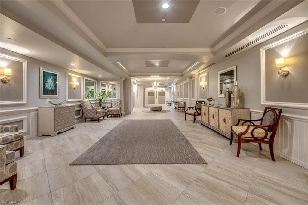 6021 Silver King BLVD 705-40