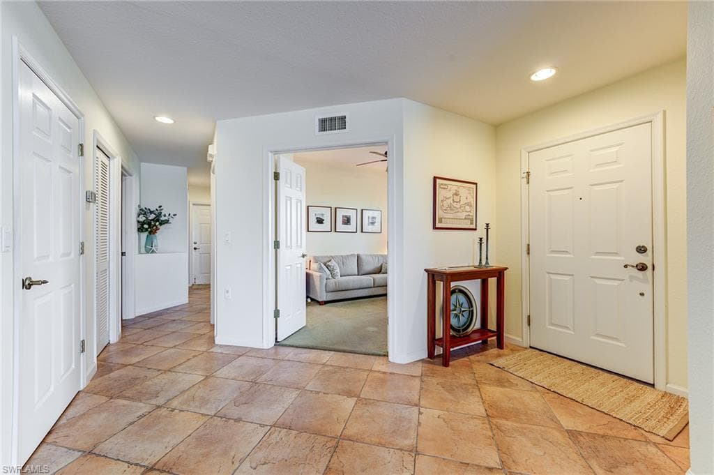 16550 Crownsbury WAY 101-6