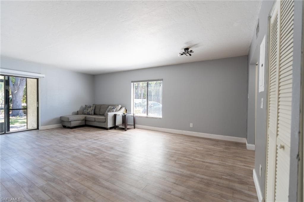 9635 Eaton Gardens LN 107-10