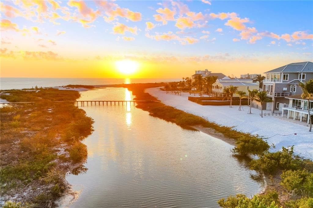 8180 Estero BLVD-47