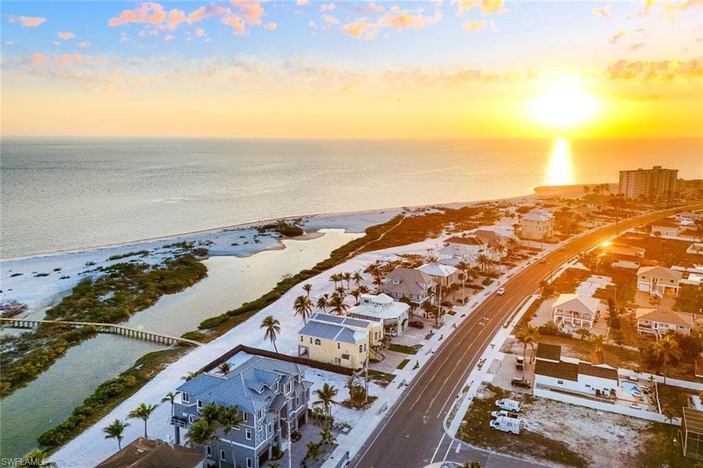 8180 Estero BLVD-48
