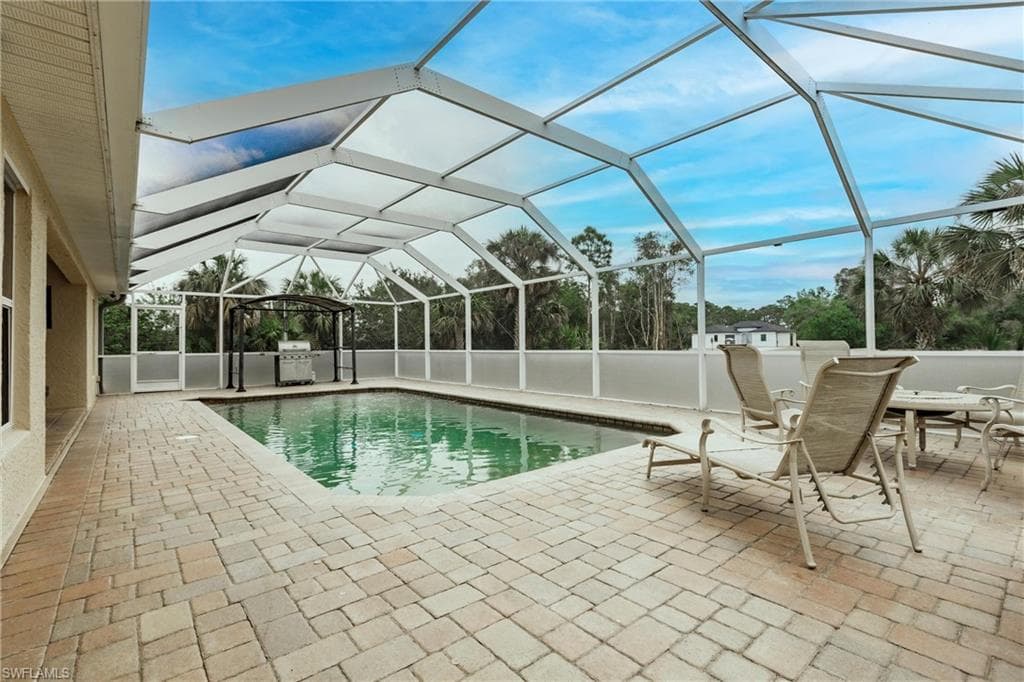 324 Parkdale BLVD-38
