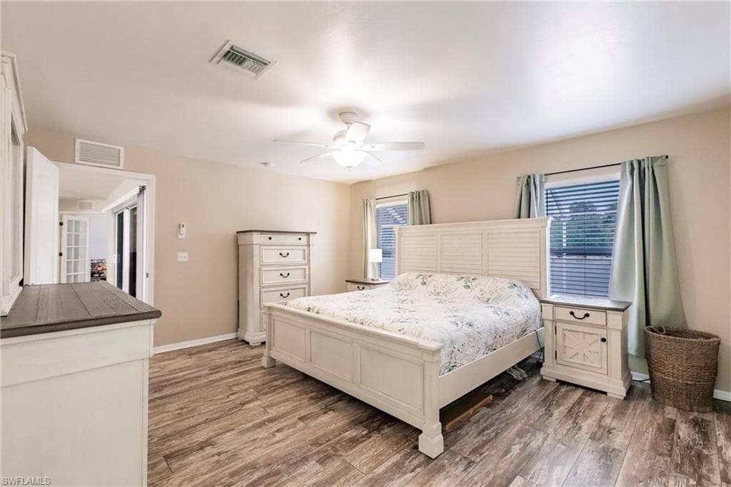 324 Parkdale BLVD-18