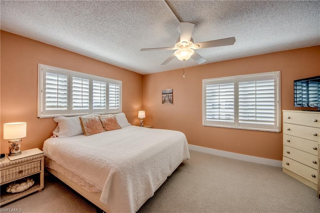 6662 Estero BLVD 411-27