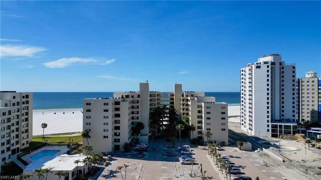 6662 Estero BLVD 411-1
