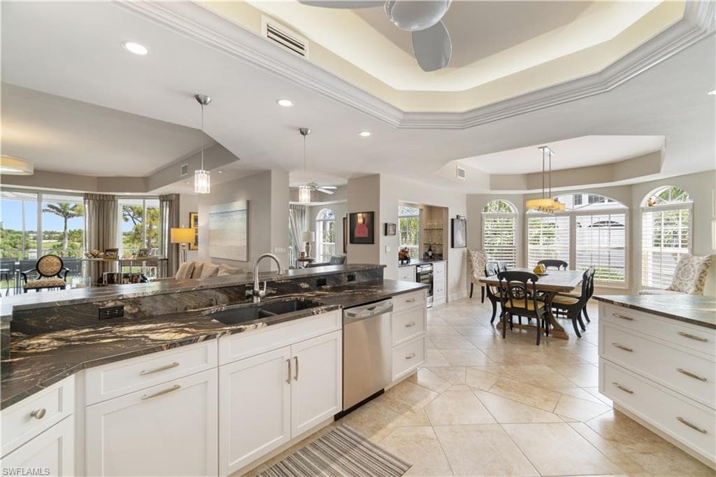 559 Audubon BLVD 201-6