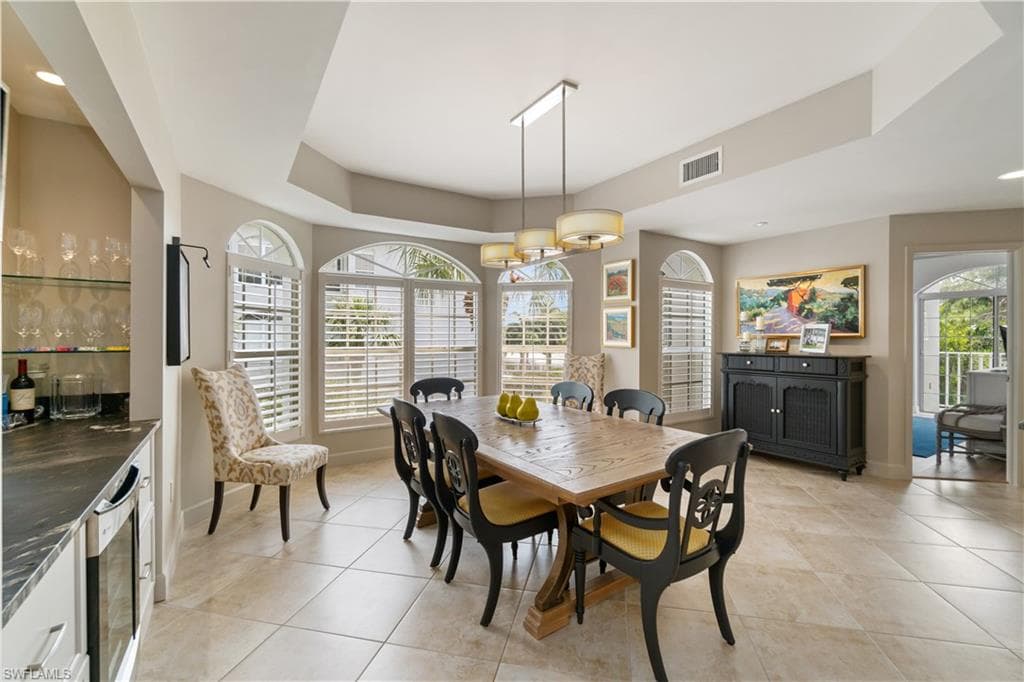 559 Audubon BLVD 201-8