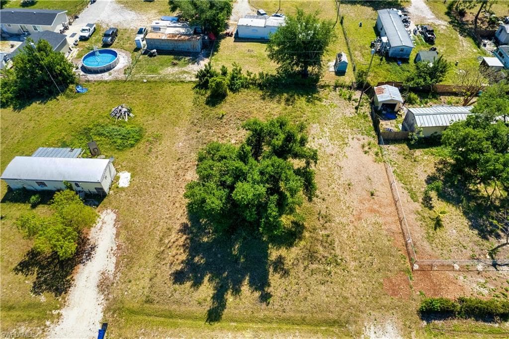 8355 Nault RD-6