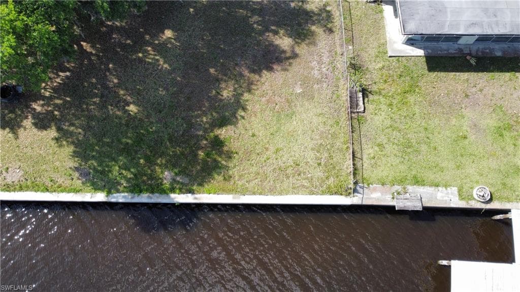 1091 Labelle Vista DR-11