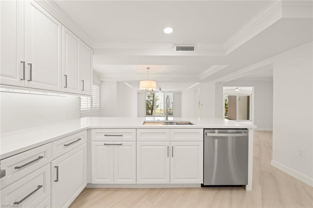 200 Periwinkle WAY 111-3