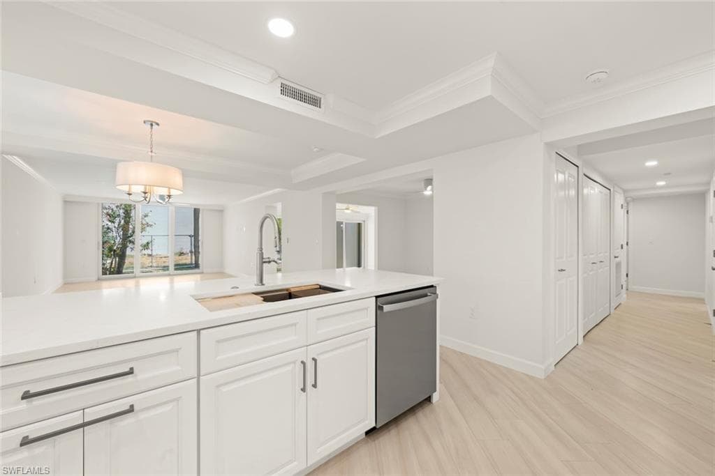 200 Periwinkle WAY 111-10