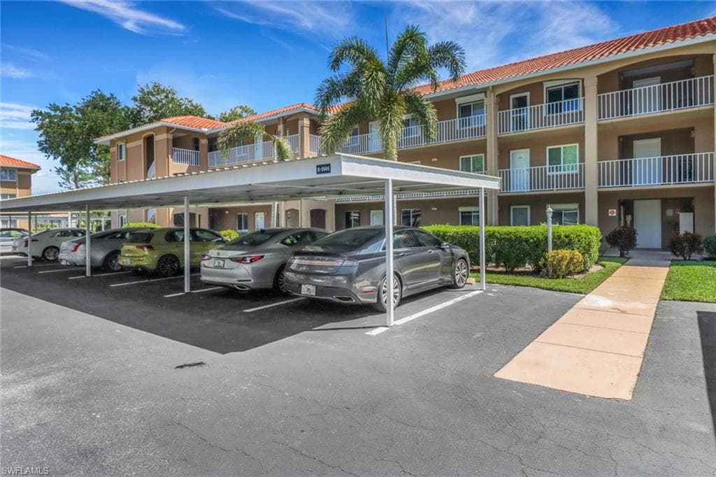 5985 Bloomfield CIR D203-20