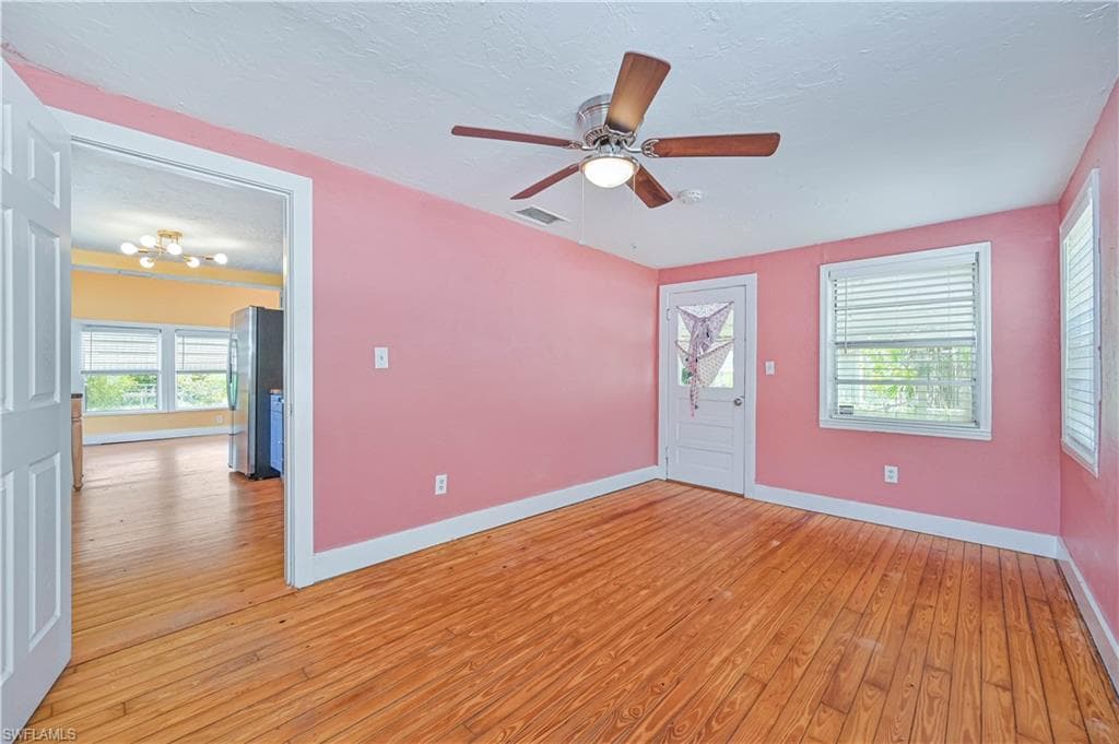 219 Granada BLVD-22