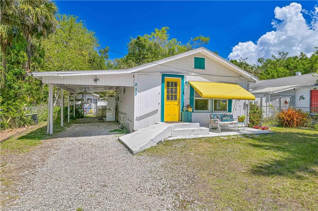 219 Granada BLVD-1