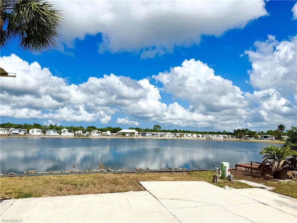 371 Imperial Wilderness BLVD-6