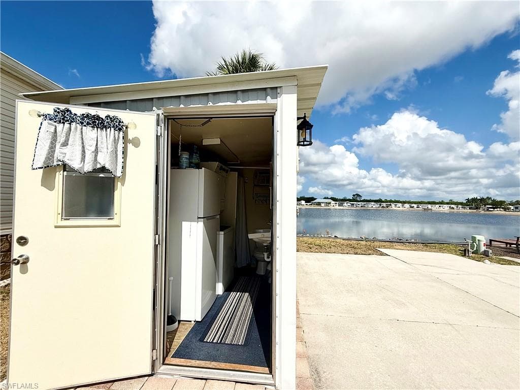 371 Imperial Wilderness BLVD-12