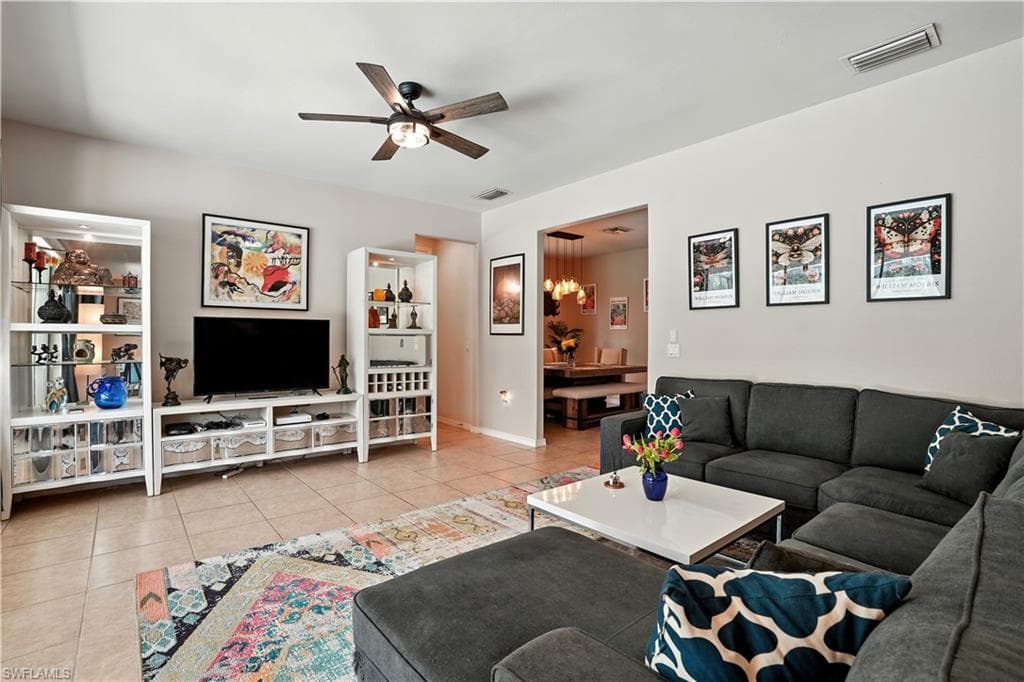 3268 Aralia CT E-9