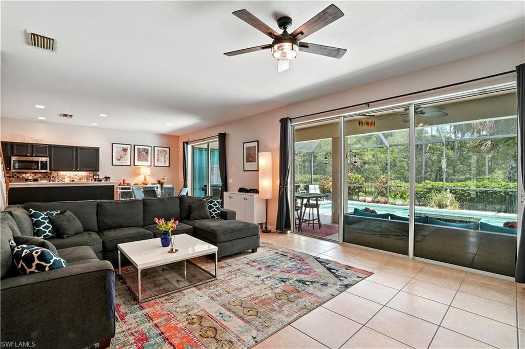 3268 Aralia CT E-8