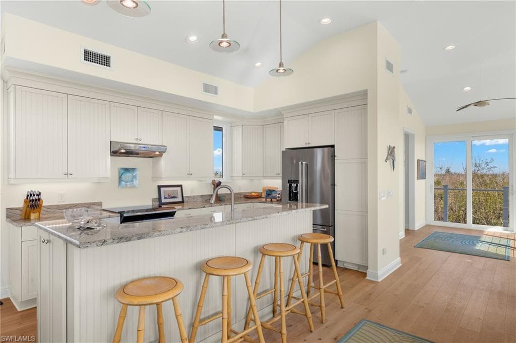 2190 Camino Del Mar DR-3