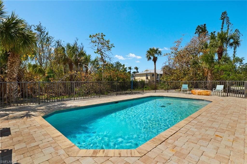2190 Camino Del Mar DR-41