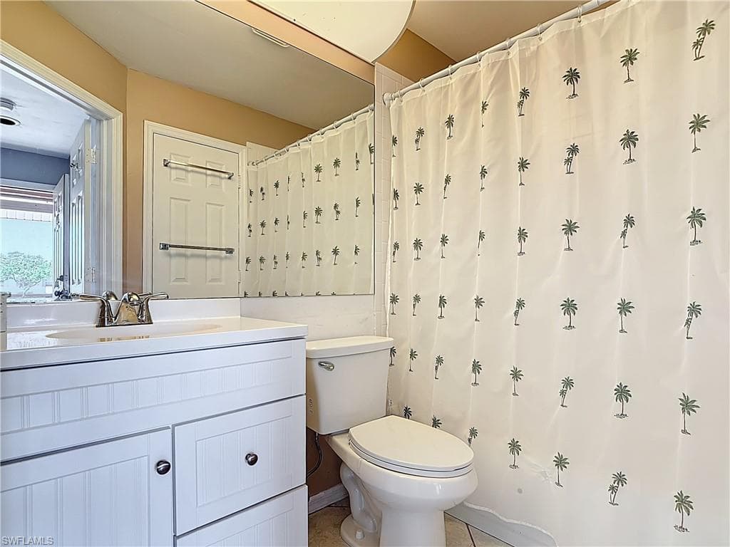 1025 Mainsail DR 215-16