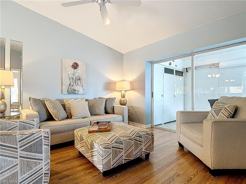 1025 Mainsail DR 215-3