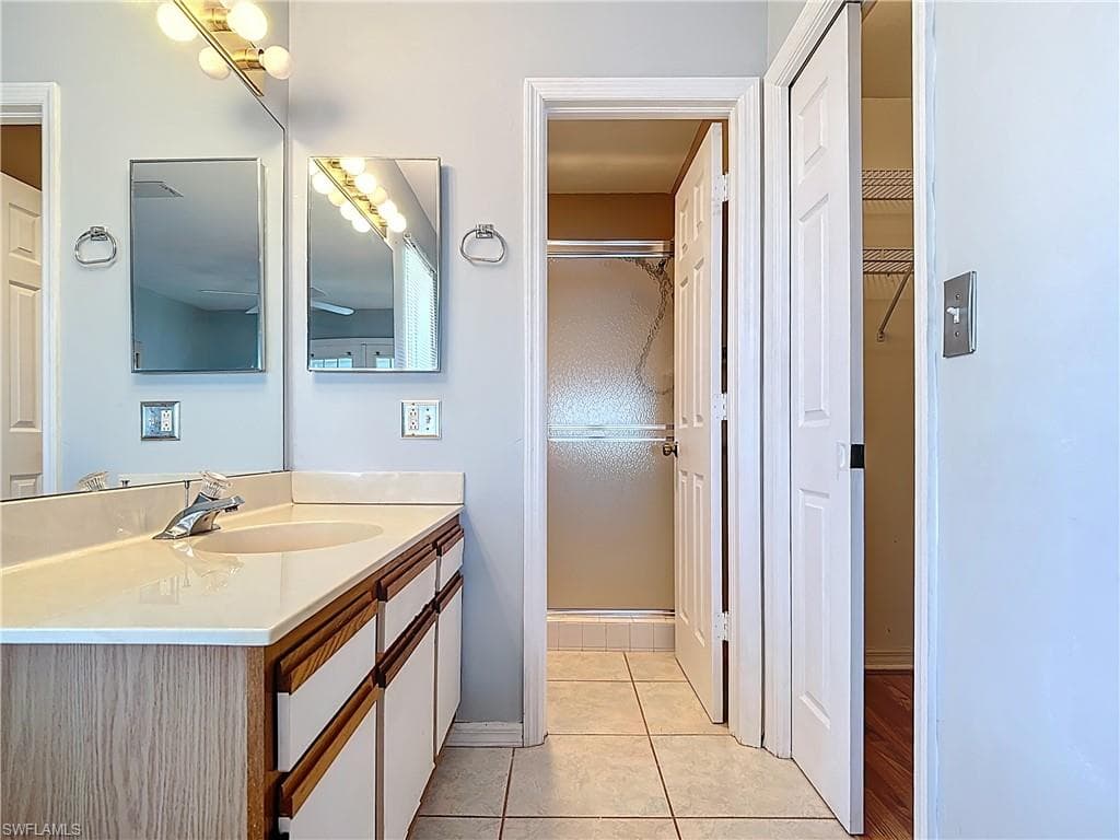 1025 Mainsail DR 215-21