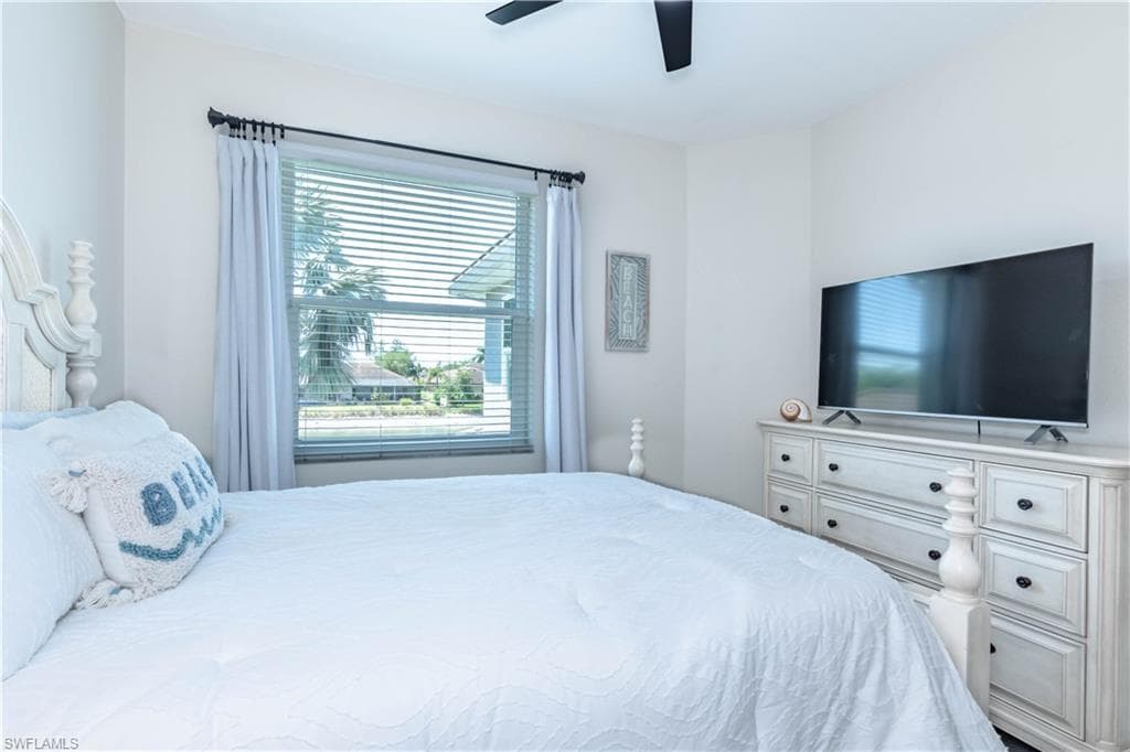 14696 Indigo Lakes CIR-32