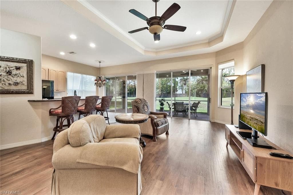 317 Harvard LN-6