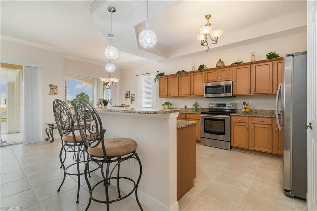 174 Shadroe Cove CIR 1002-11
