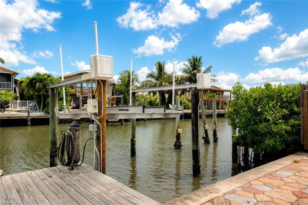 340 Crescent ST-37