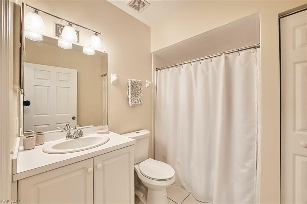 14801 Park Lake DR 209-19