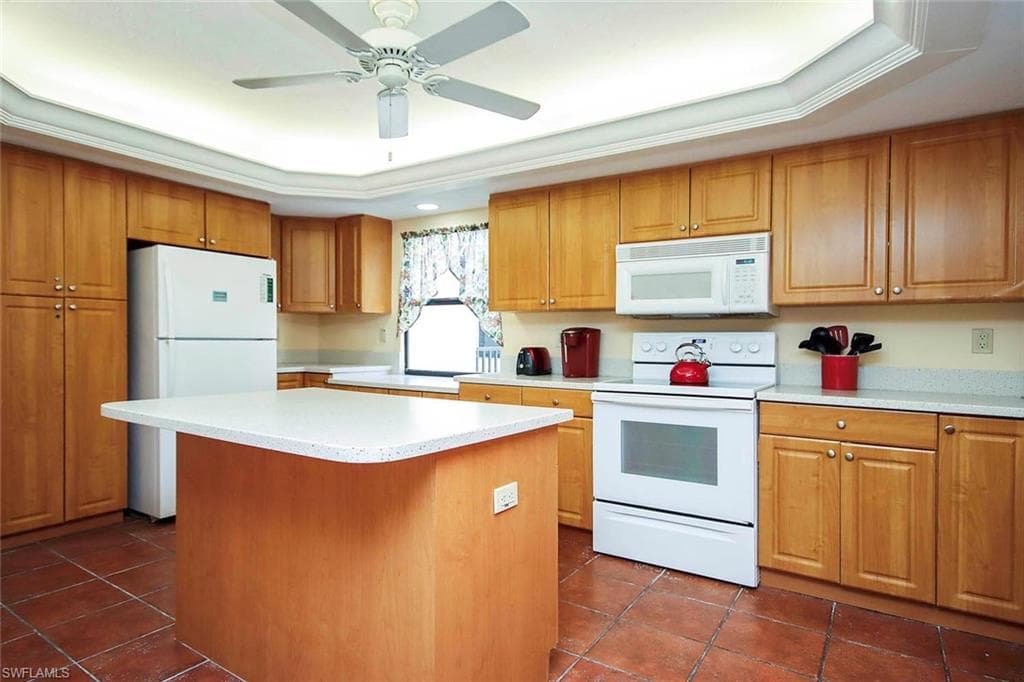 2445 W Gulf DR 43E-7