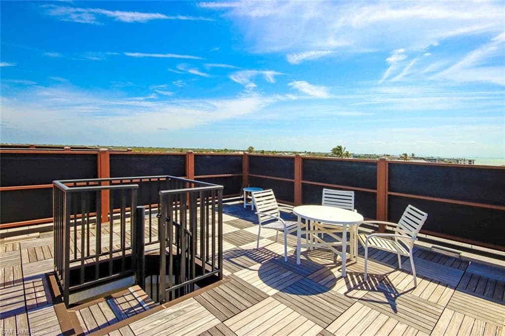 2445 W Gulf DR 43E-5