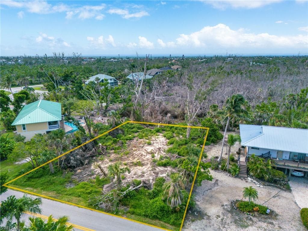 1032 Sand Castle RD-1