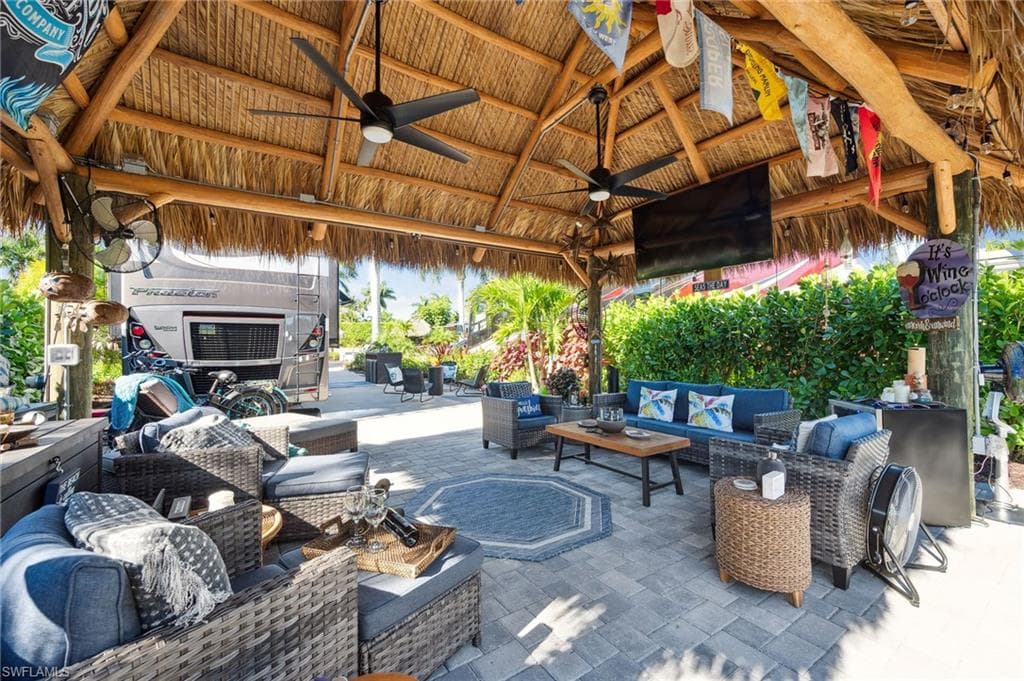 13575 Snook CIR-2