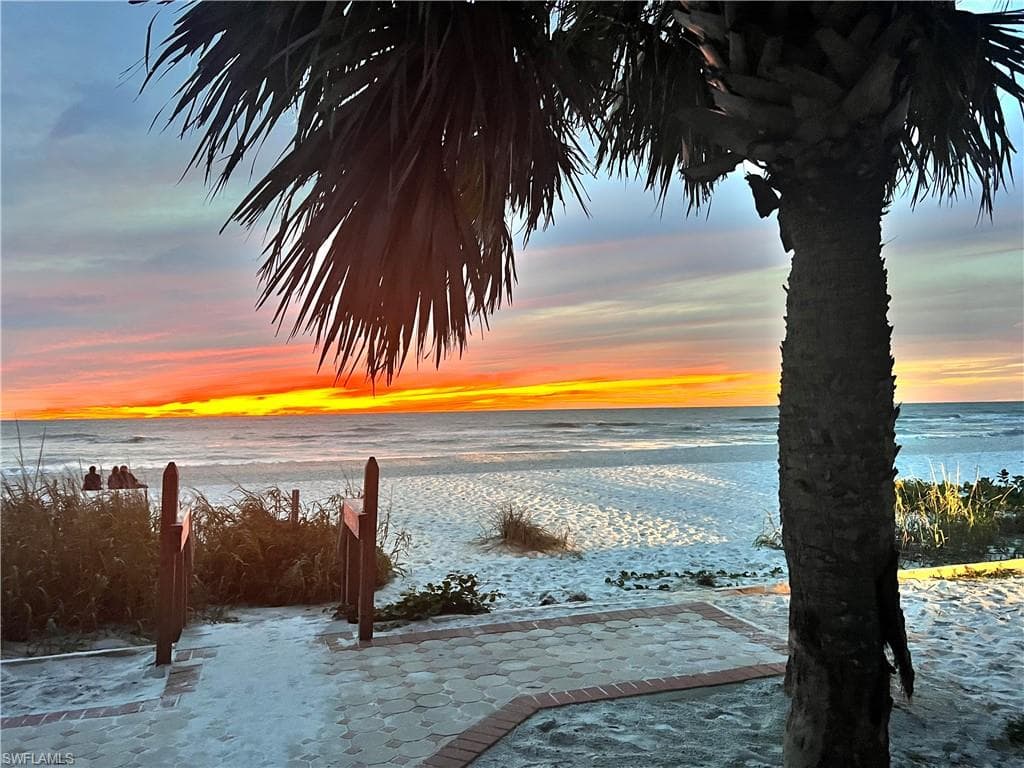 13575 Snook CIR-37