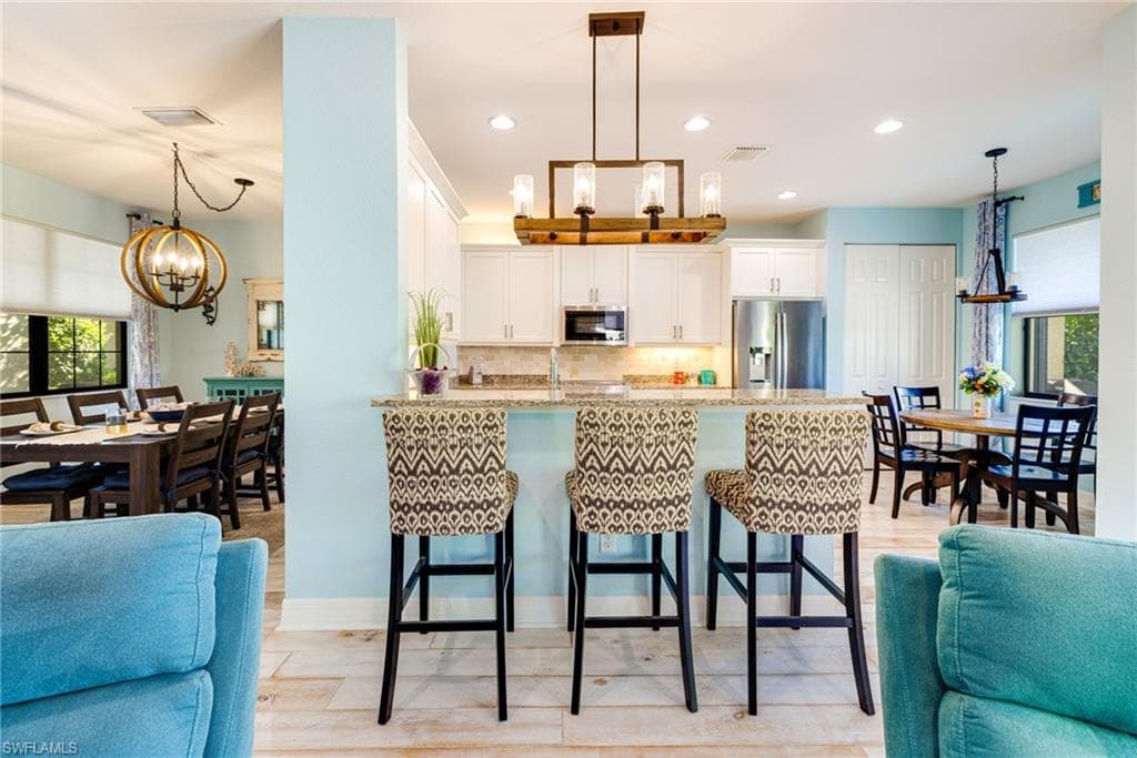 11717 Meadowrun CIR-17