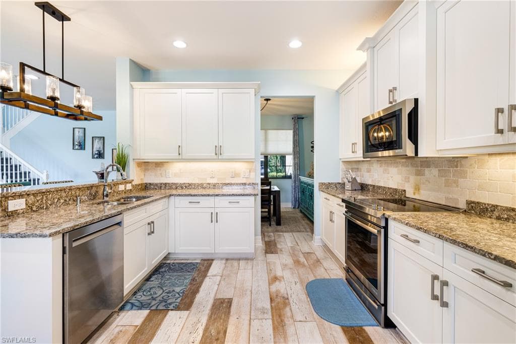 11717 Meadowrun CIR-24
