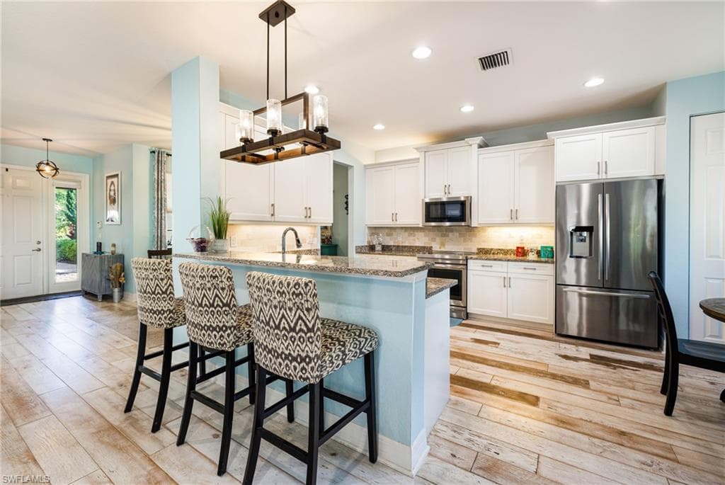 11717 Meadowrun CIR-18