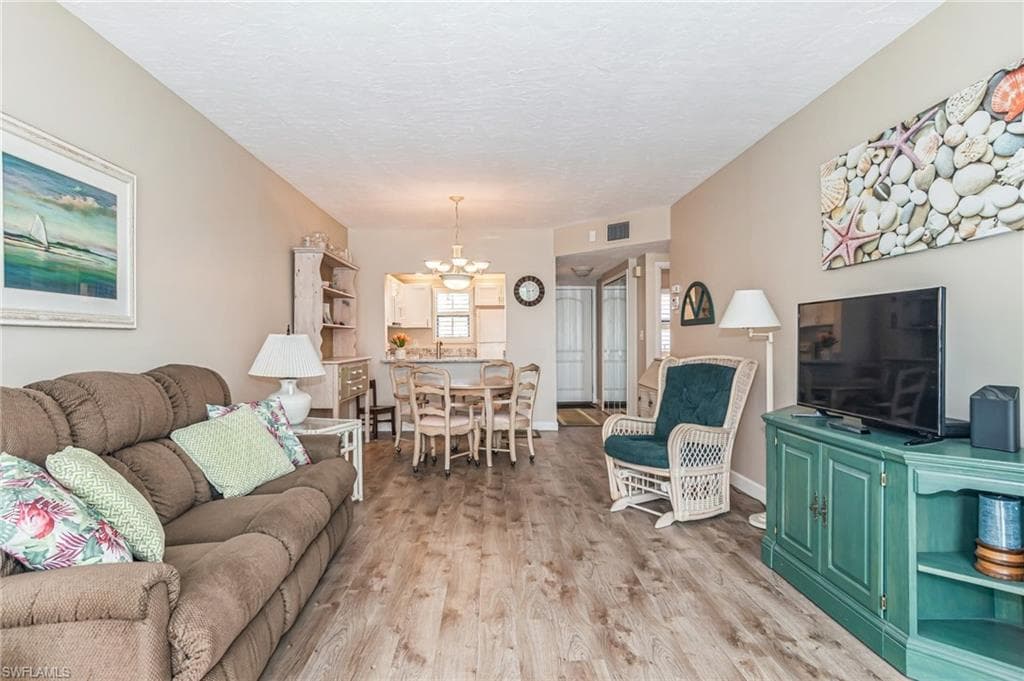 805 River Point DR 202C-5