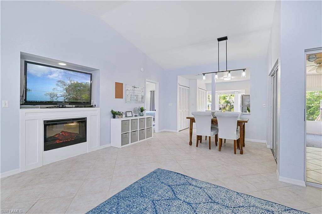 6088 Waterway Bay DR-11