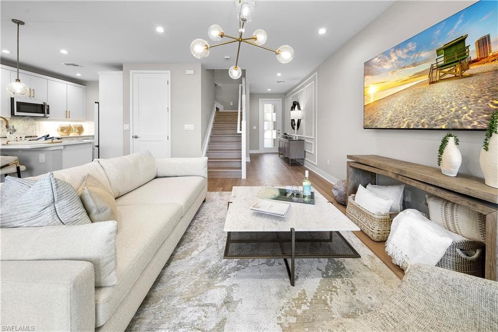 6088 Barbara CIR-13