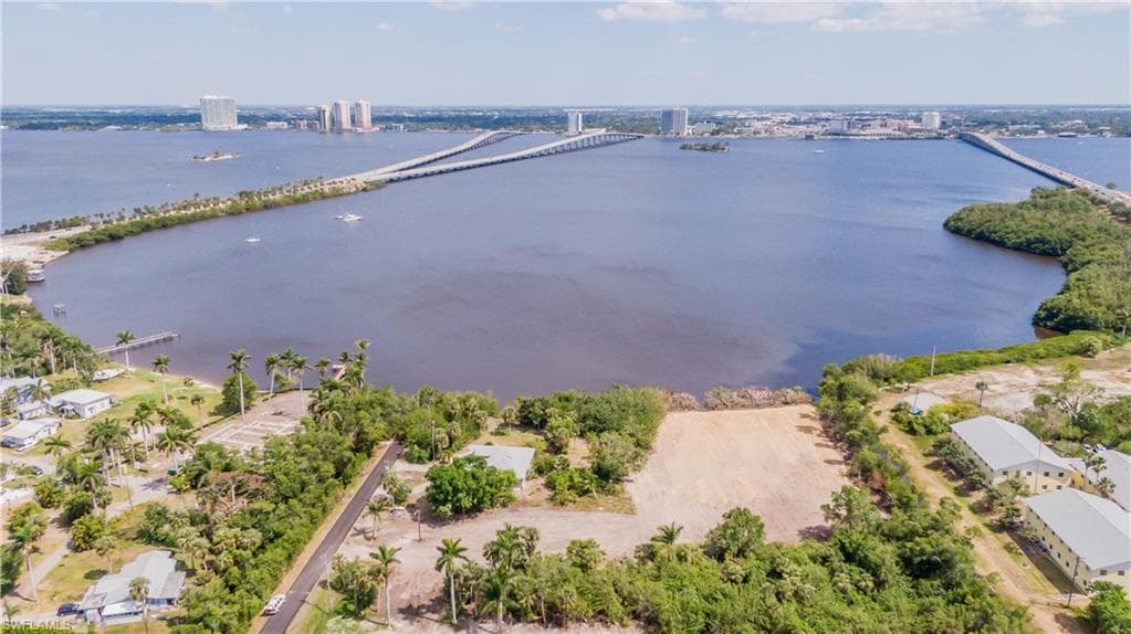 1059 River RD-13