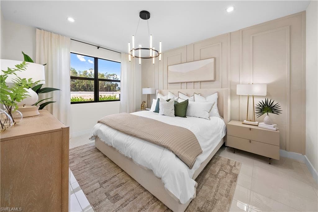 6092 Barbara CIR-19