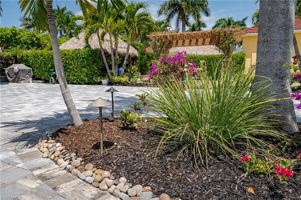 13613 Snapper LN-22
